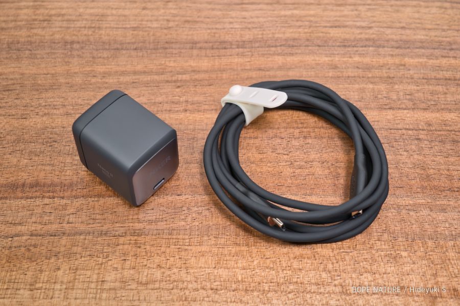 ANKERの充電器Nano II 65WとPowerLine III Flow USB-C & USB-Cを買ってみた！初めてのパワーデリバリーUSB充電器はコンパクトで持ち運び重視のモノにしてみました！